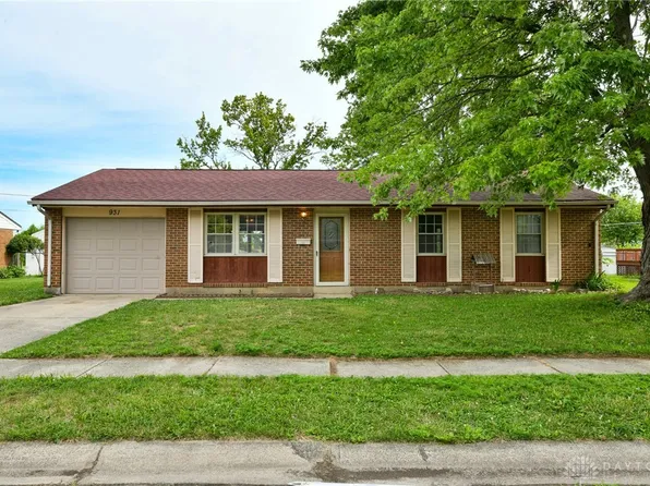 931 Columbus Hines Way, New Lebanon, OH 45345