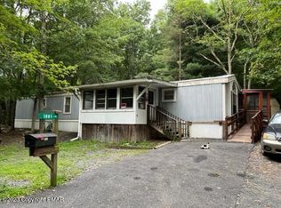 1001 Bluegrass Ln, Effort, PA 18330
