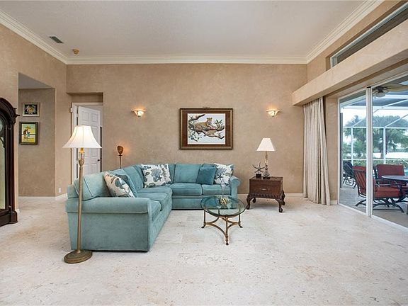 4th image of 731 Marbrisa River Ln