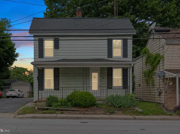 36 Manchester Ave, Westminster, MD 21157