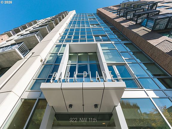2nd image of 922 NW 11th Ave APT 914