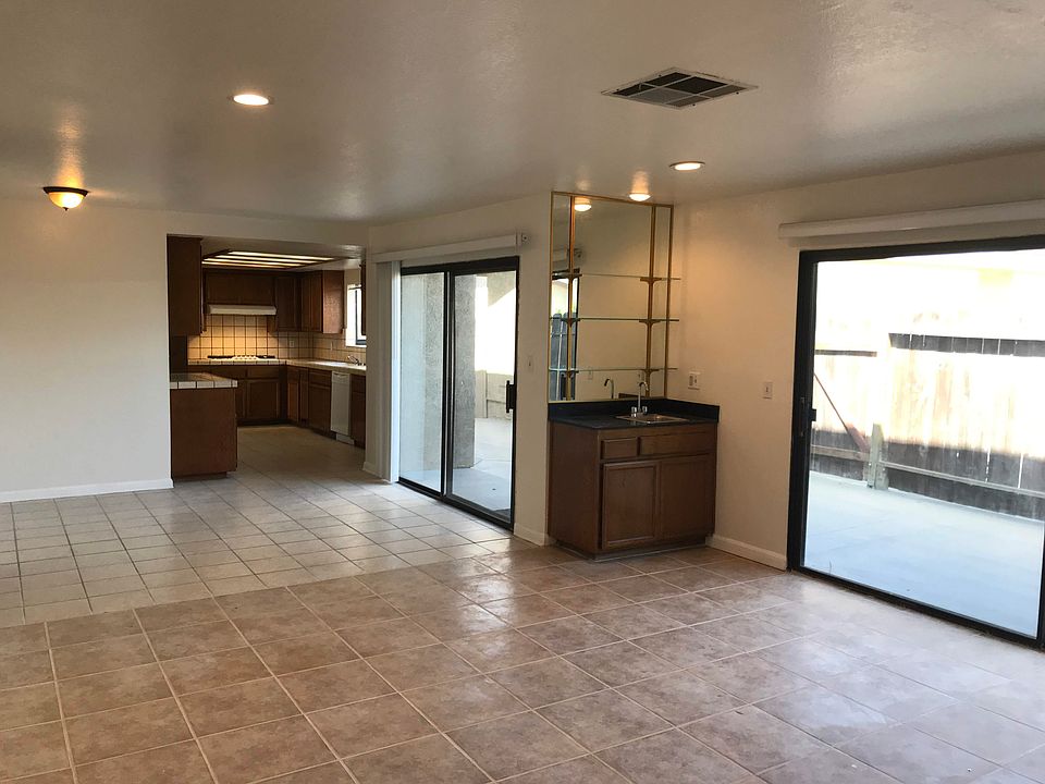1st image of 4861 W 119th Pl APT A