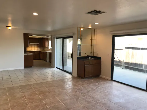 4861 W 119th Pl APT A, Hawthorne, CA 90250