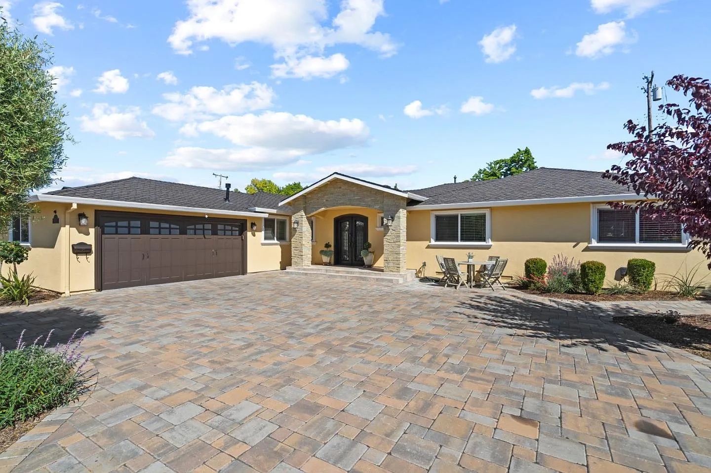 1151 Koch Ln photo 1