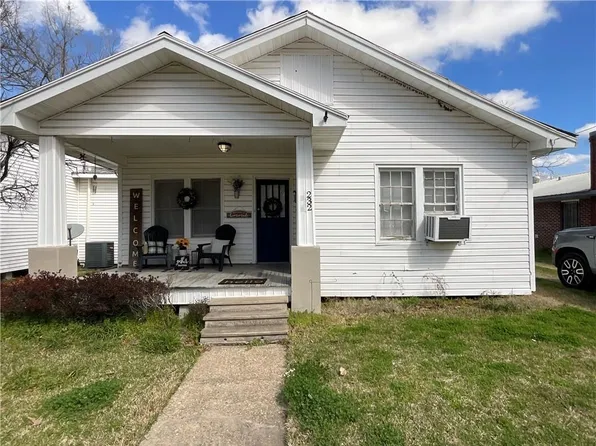232 W Bontemps St, Marksville, LA 71351