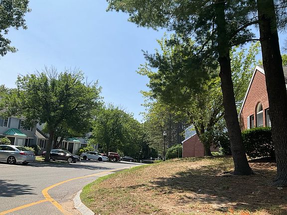 4th image of 58 Victoria Heights Rd