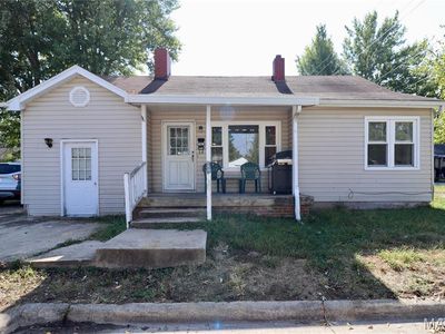 639 W 4th St, Lebanon, MO, 65536