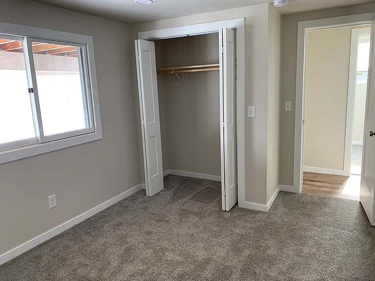 383 Jasper Dr #B — Photo 7