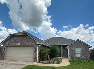 17724 Sky Ct, Edmond, OK 73012
