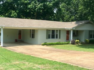 30 Carol Ann Dr, Jackson, TN 38301