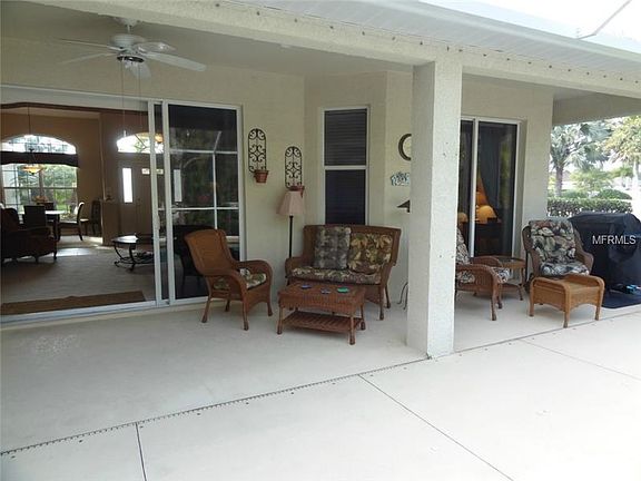 5th image of 868 Clear Lake Dr