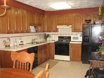5th image of 1720 Downey St
