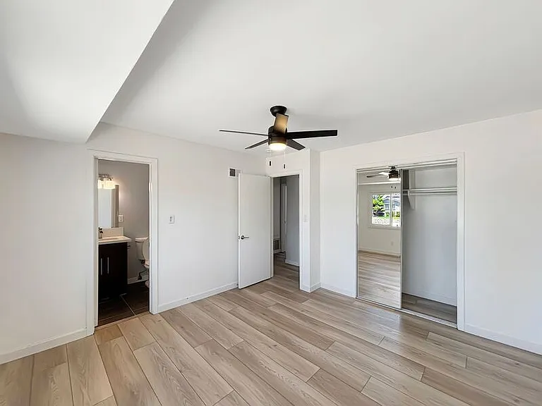 8775 Cairo Ct — Photo 16