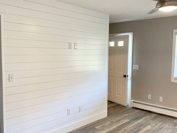 42 Carol Ave APT F