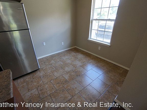 5th image of 206 S 26th St APT B