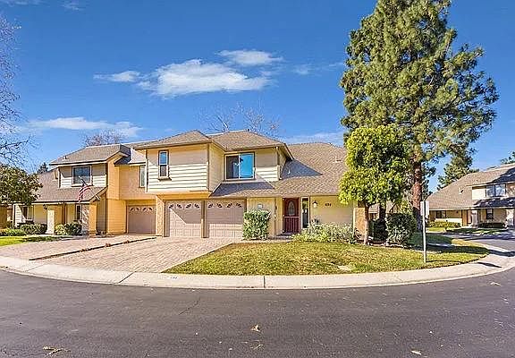 2nd image of 694 Deerhunter Ln