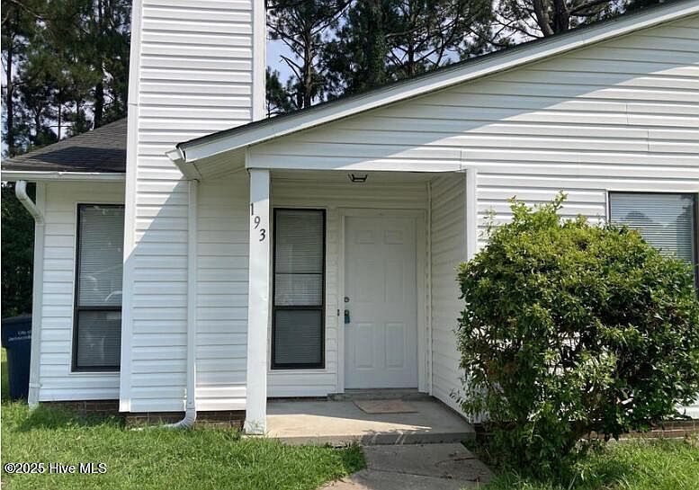 1st image of 193 Village Cir
