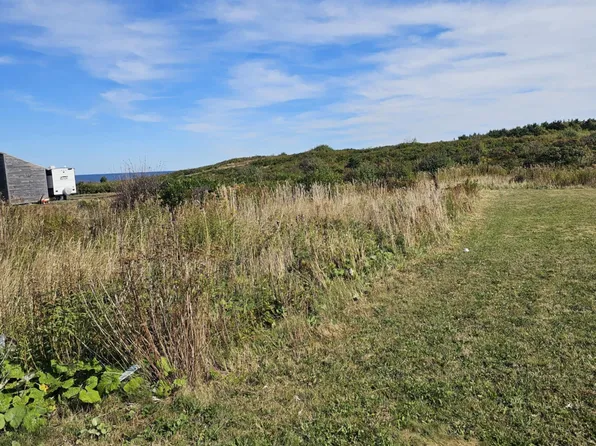 218 Oceanview Blvd, Cape Breton, NS B1H 4X2