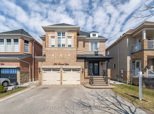 204 Lormel Gate, Vaughan, ON L4H 0C9