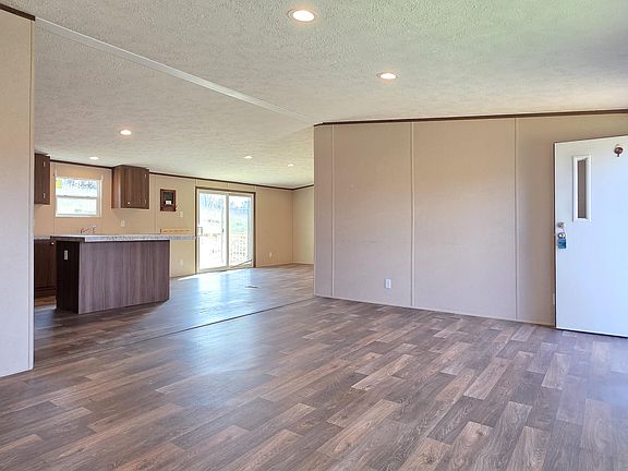 5th image of 2588 E Fork Rd