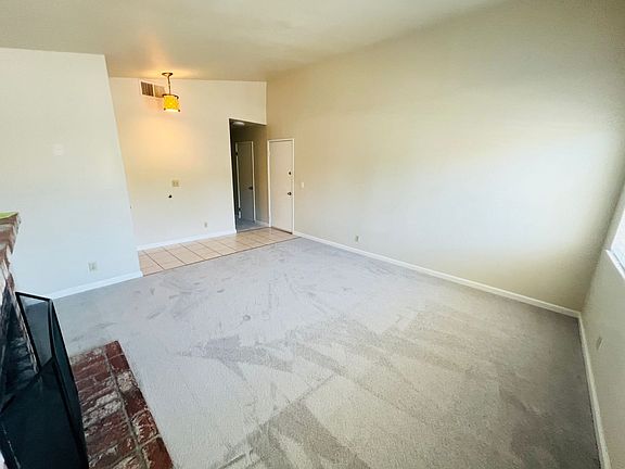 3rd image of 8379 Cypress Ct