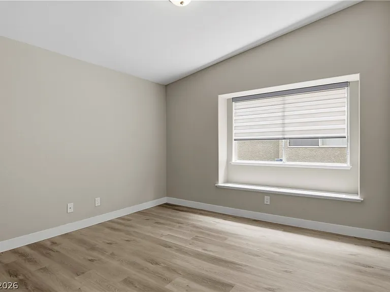 3121 Siena Cir — Photo 12