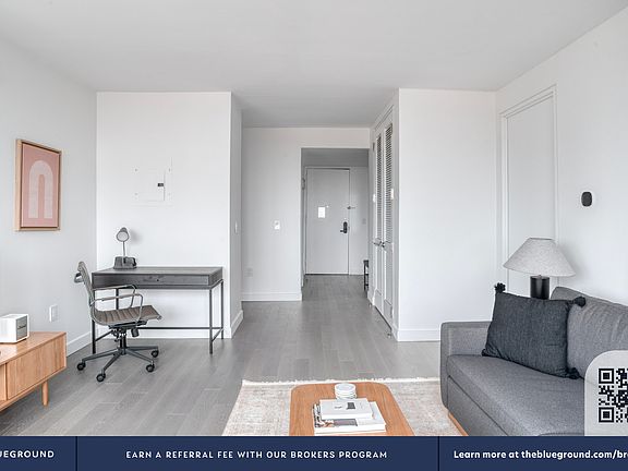4th image of 101 W End Ave APT 34C