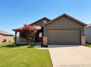 18334 E 43rd St, Tulsa, OK 74134