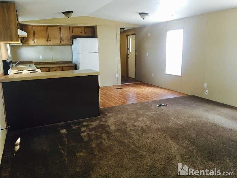 1st image of 331 Panola Ct