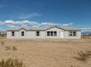 3674 N Stewart Mountain Rd, Golden Valley, AZ 86413