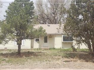 220 Karr Rd, Colorado Springs, CO 80916