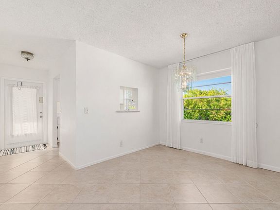 5th image of 1225 NW 21st St APT 815