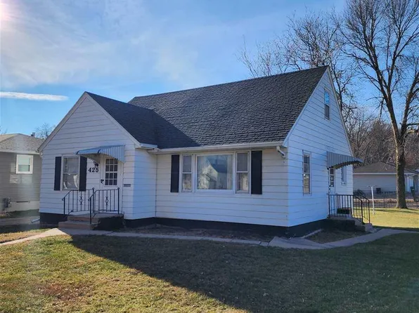 425 N Garden St, New Ulm, MN 56073