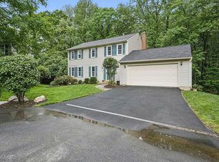 10056 Marshall Pond Rd, Burke, VA 22015
