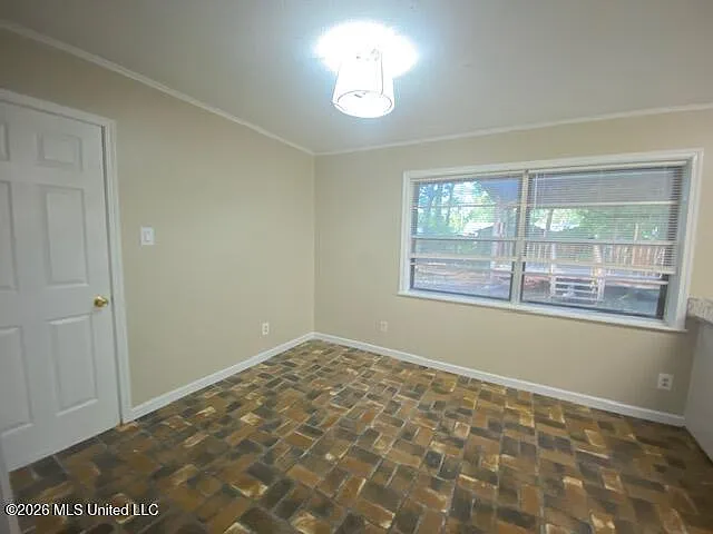 422 Whispering Pine Dr — Photo 9