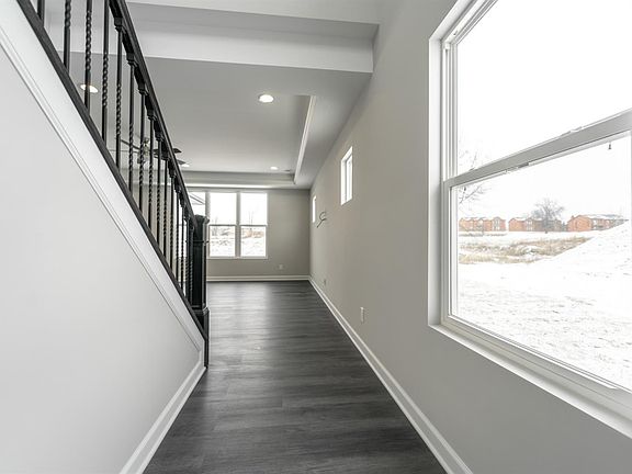 5th image of 4295 W 77th Ave