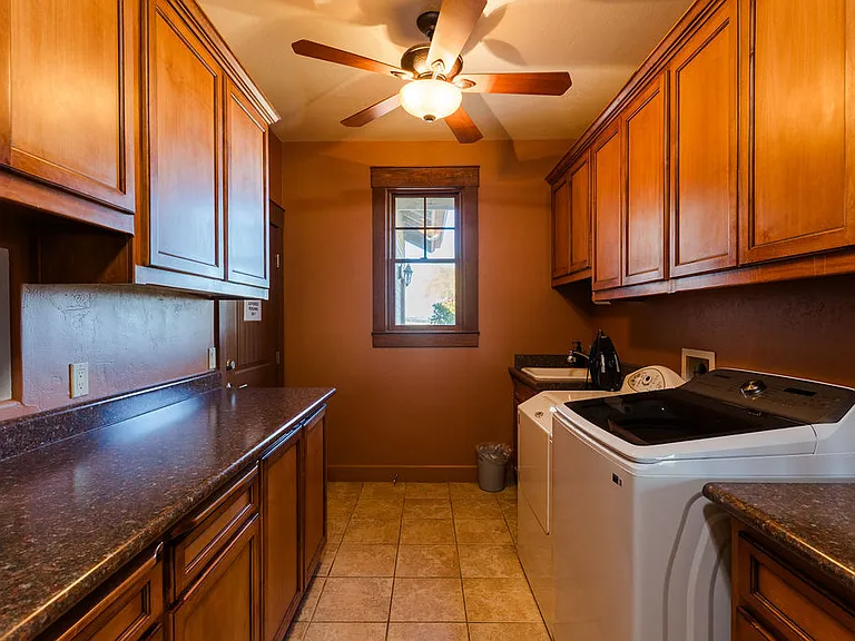 6525 Straw Ridge Rd — Photo 26