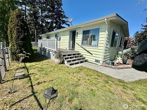 2nd image of 4317 Hamilton Dr