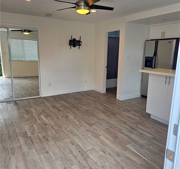 1st image of 8222 1/2 Manzanar Ave