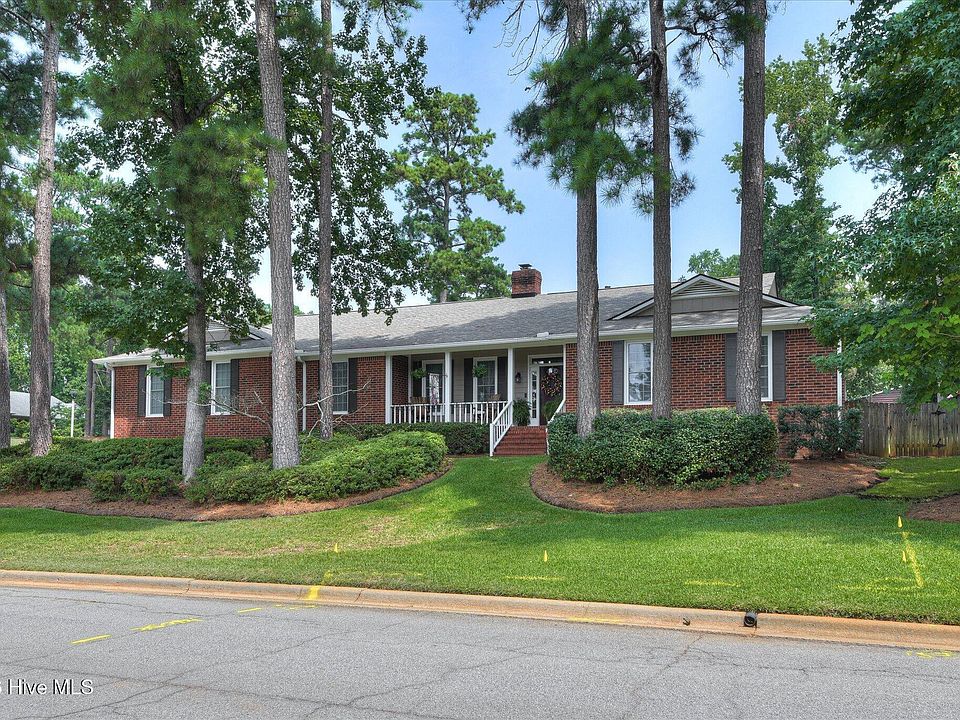 1st image of 602 Branett Way