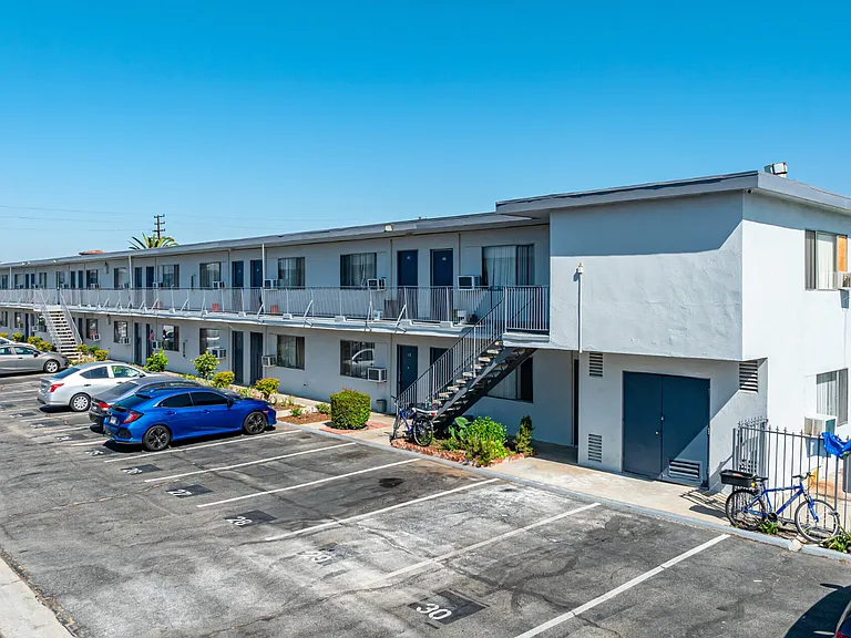 1431 N Citrus Ave #B7 — Photo 10