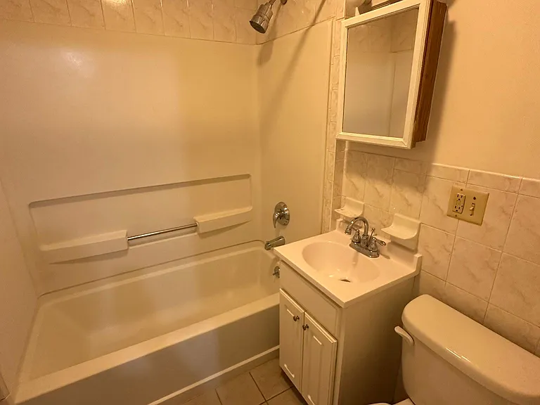 179 W 48th St #7 — Photo 6
