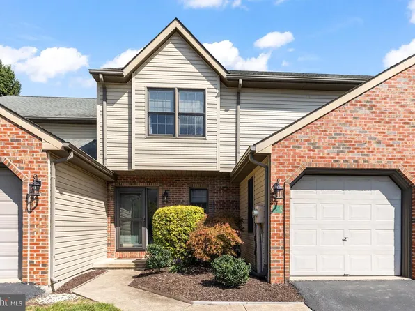 43 Jean Lo Way #43, York, PA 17406