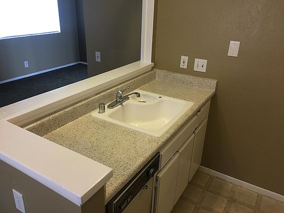 2nd image of 3719 Oak Creek Dr APT B