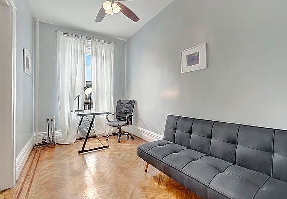 4th image of 2542 Bedford Ave #2