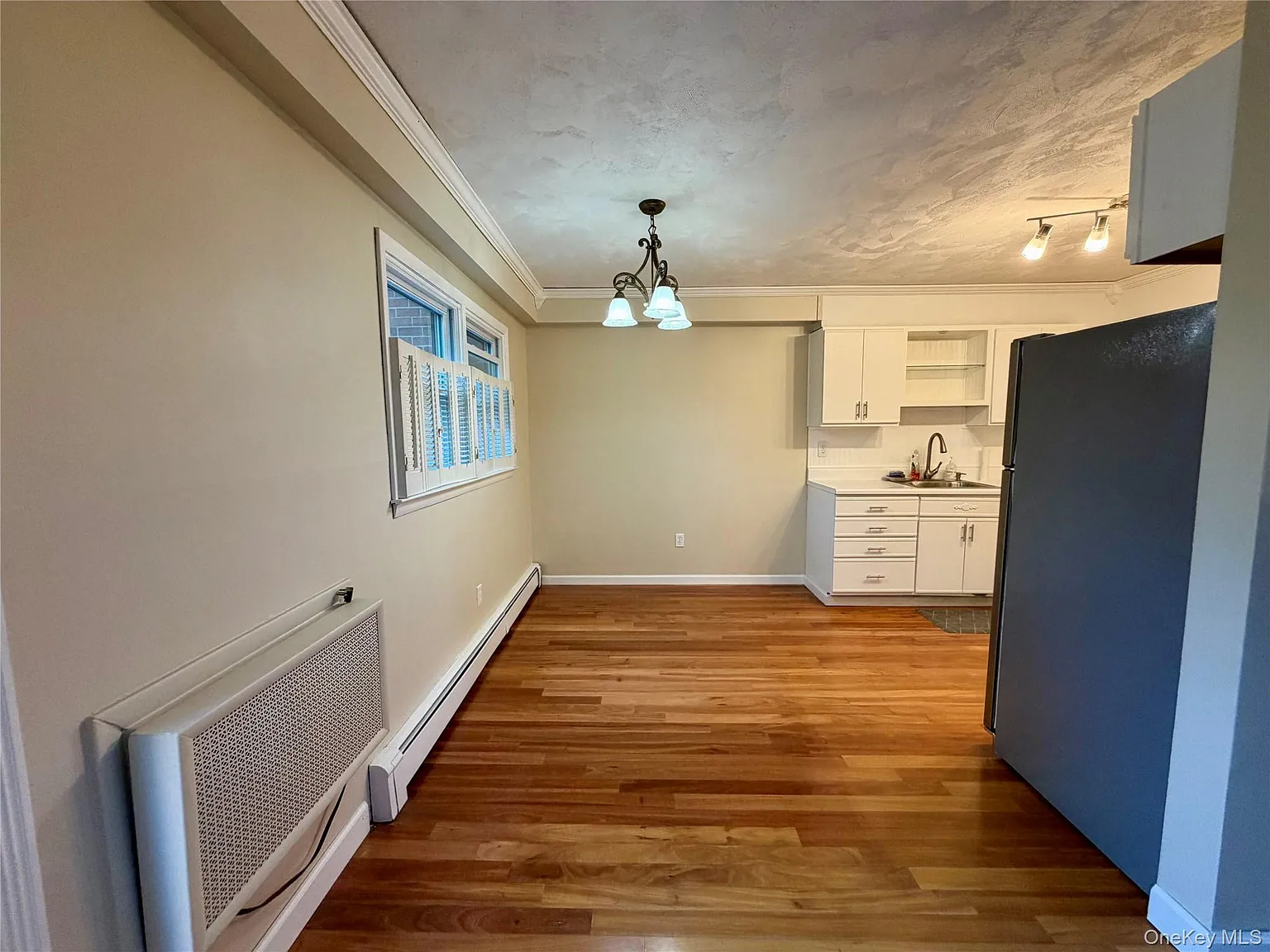 2 bed, 1.5 bath, 1100 sqft, $2,500 — Photo 4