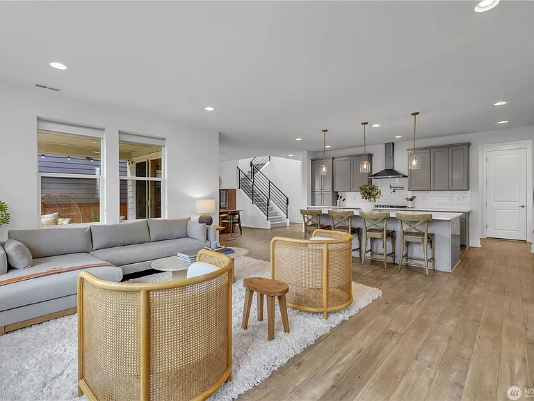 27066 Summit Park Way SE — Photo 17