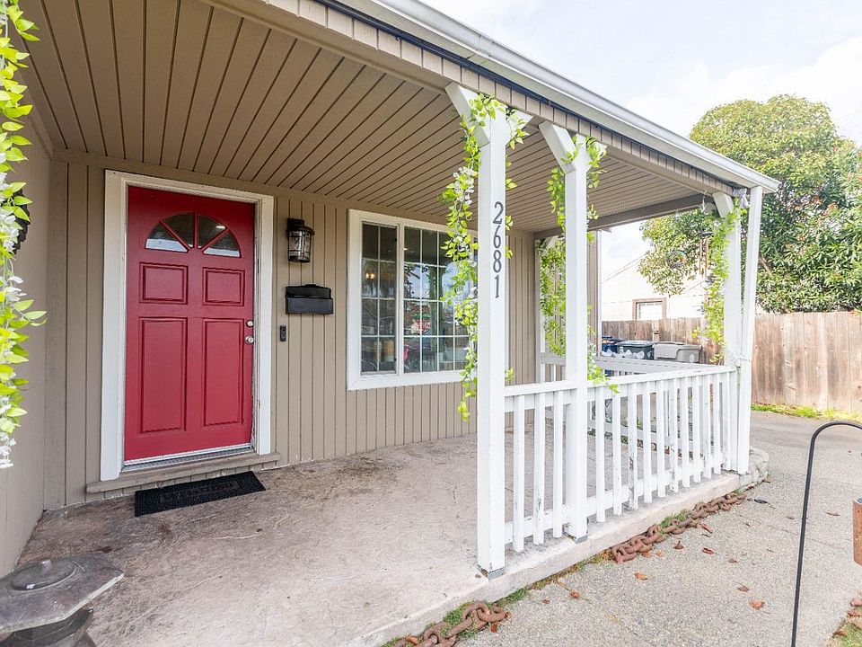 1st image of 2681 Norwood Ave