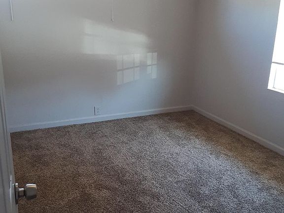5th image of 1438 N Conyer St