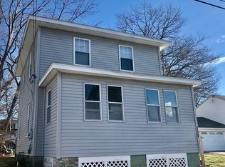 130 Van Greenby Rd, Lowell, MA 01851